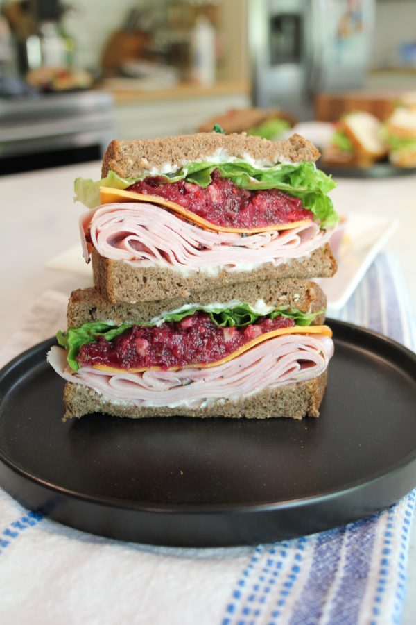 Lunch Box Express Turkey Cranberry Sandwich